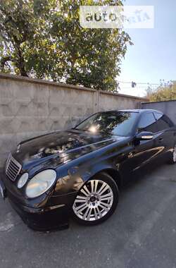 Седан Mercedes-Benz E-Class 2004 в Малине