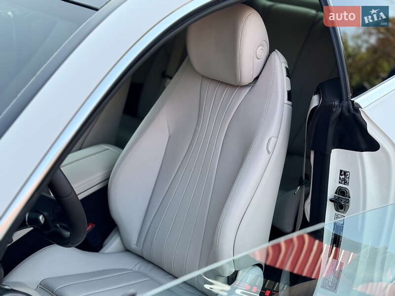 Купе Mercedes-Benz E-Class 2019 в Киеве