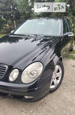 Седан Mercedes-Benz E-Class 2003 в 