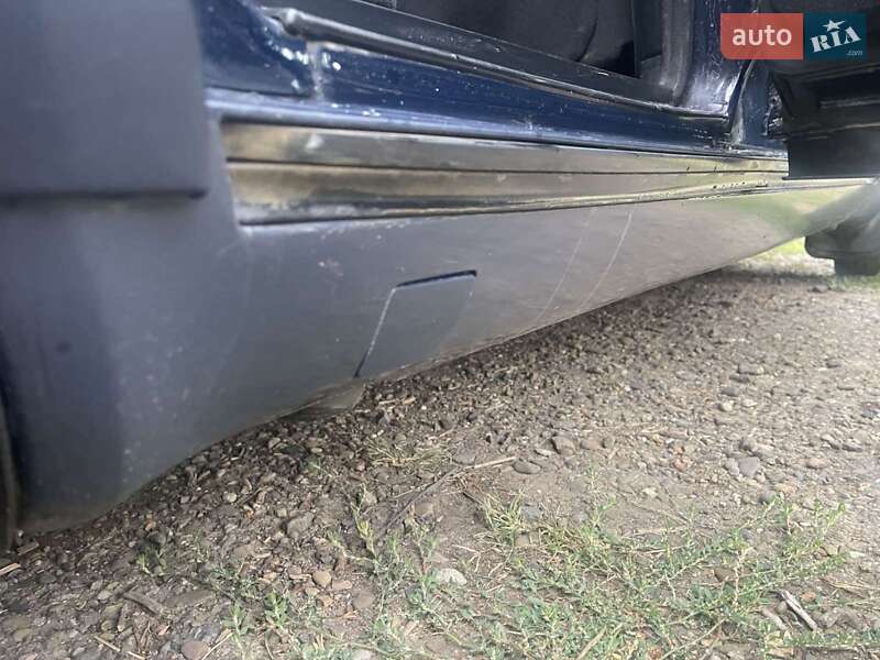 Універсал Mercedes-Benz E-Class 1994 в Чернівцях