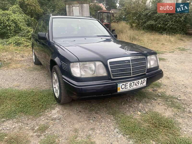 Універсал Mercedes-Benz E-Class 1994 в Чернівцях