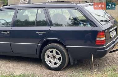 Универсал Mercedes-Benz E-Class 1994 в 