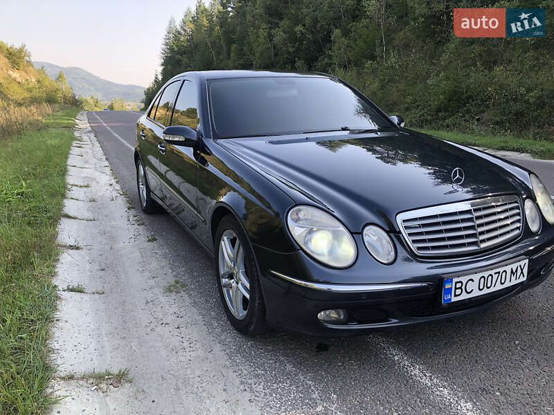 Седан Mercedes-Benz E-Class 2006 в Самборе