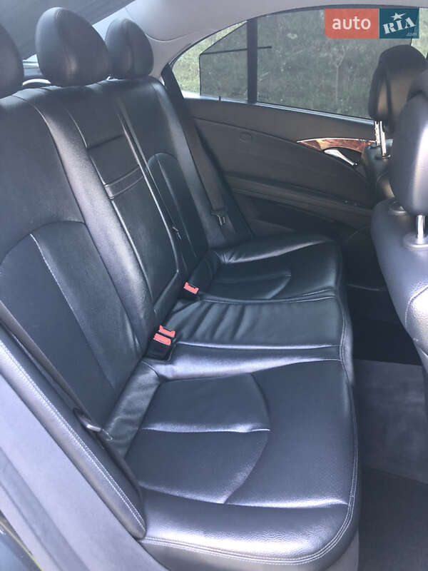 Седан Mercedes-Benz E-Class 2006 в Самборе