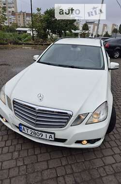 Mercedes-Benz E-Class 2011