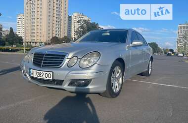 Седан Mercedes-Benz E-Class 2007 в Киеве