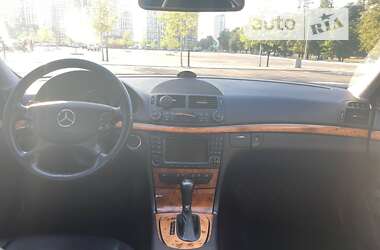 Седан Mercedes-Benz E-Class 2007 в Киеве