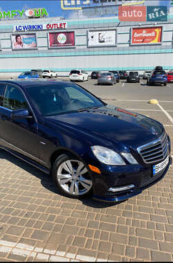 Mercedes-Benz E-Class 2011