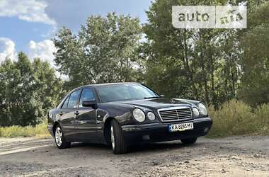 Седан Mercedes-Benz E-Class 1997 в Києві