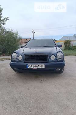 Седан Mercedes-Benz E-Class 1998 в Кагарлыке