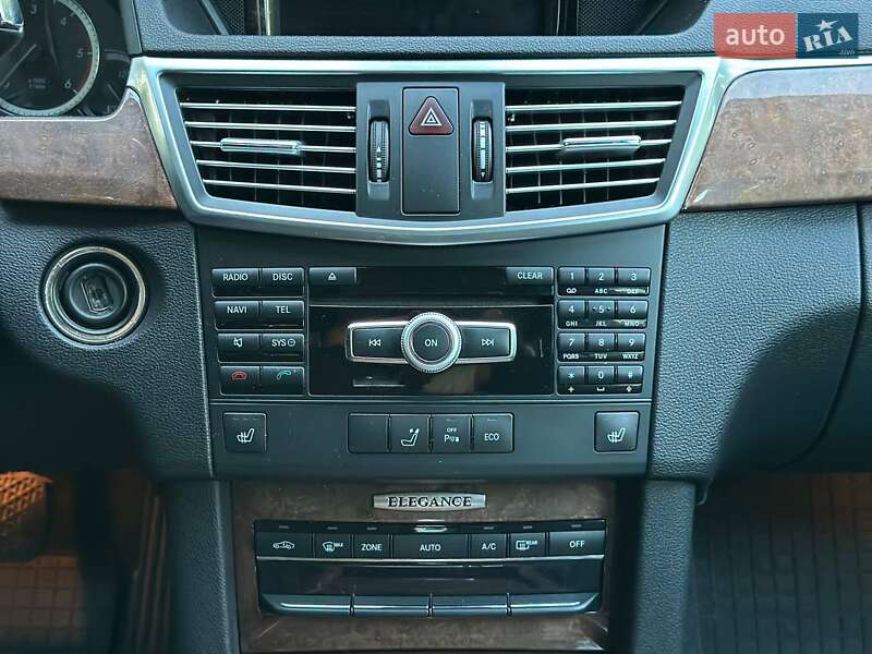 Універсал Mercedes-Benz E-Class 2011 в Києві