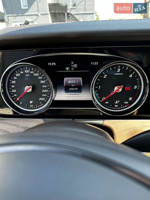 Седан Mercedes-Benz E-Class 2017 в Харькове фото 15 Седан Mercedes-Benz E-Class 2017 в Харькове