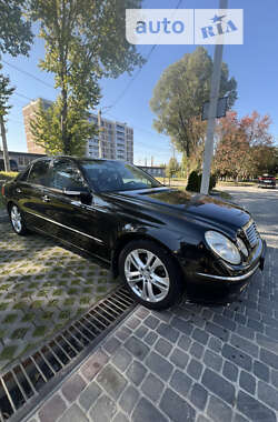 Седан Mercedes-Benz E-Class 2004 в Тернополе