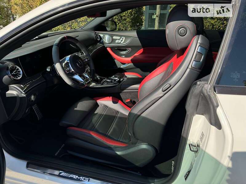 Купе Mercedes-Benz E-Class 2019 в Києві фото 5 Купе Mercedes-Benz E-Class 2019 в Києві