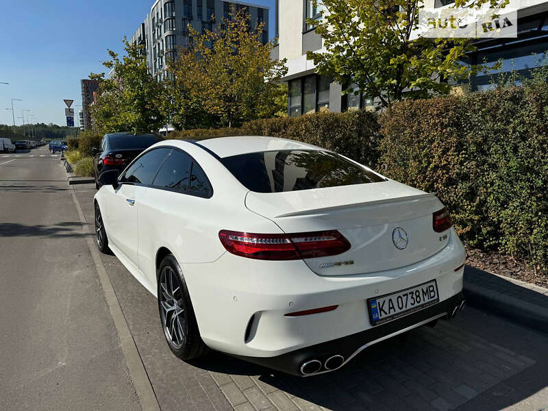 Купе Mercedes-Benz E-Class 2019 в Києві фото 8 Купе Mercedes-Benz E-Class 2019 в Києві