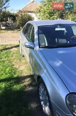 Mercedes-Benz E-Class 2002