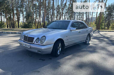 Седан Mercedes-Benz E-Class 1999 в Дергачах