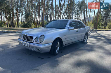 Седан Mercedes-Benz E-Class 1999 в Дергачах