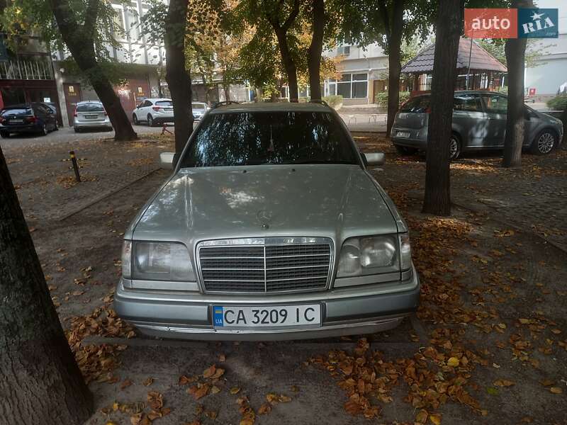 Универсал Mercedes-Benz E-Class 1995 в Черкассах