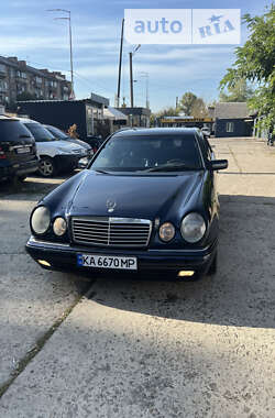 Седан Mercedes-Benz E-Class 1997 в Києві