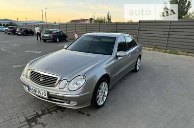 Седан Mercedes-Benz E-Class 2003 в Черкасах