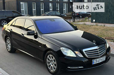 Седан Mercedes-Benz E-Class 2012 в Чернигове