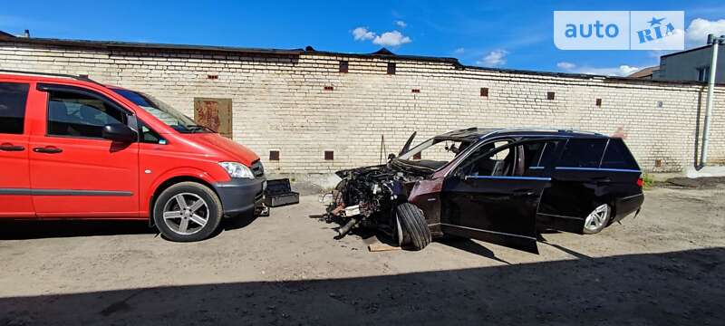 Универсал Mercedes-Benz E-Class 2011 в Луцке фото 3 Универсал Mercedes-Benz E-Class 2011 в Луцке