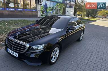 Седан Mercedes-Benz E-Class 2017 в 
