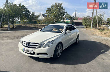 Mercedes-Benz E-Class 2011