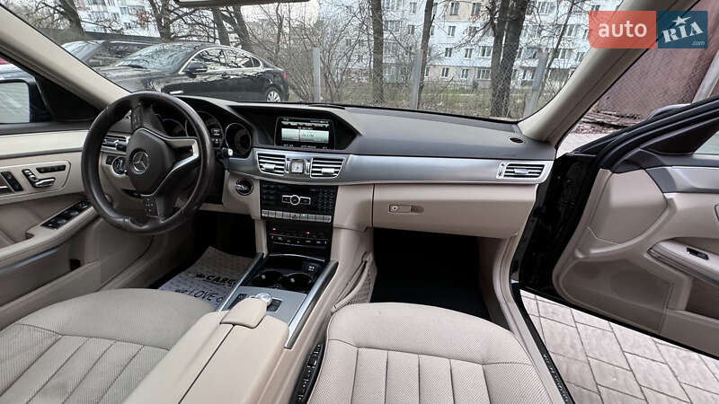 Седан Mercedes-Benz E-Class 2014 в Тернополі