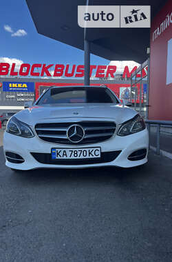 Універсал Mercedes-Benz E-Class 2013 в Києві