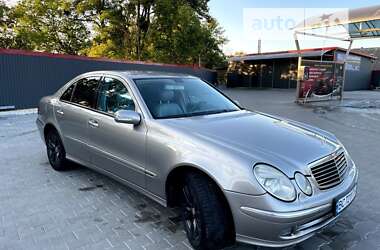 Седан Mercedes-Benz E-Class 2003 в Львове