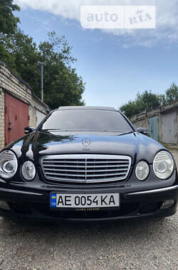 Седан Mercedes-Benz E-Class 2004 в Лозовій