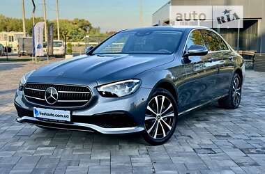 Седан Mercedes-Benz E-Class 2021 в Рівному