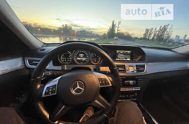 Универсал Mercedes-Benz E-Class 2013 в Черновцах