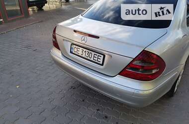 Седан Mercedes-Benz E-Class 2002 в 