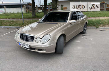 Седан Mercedes-Benz E-Class 2003 в Виннице