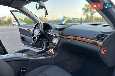 Седан Mercedes-Benz E-Class 2004 в 