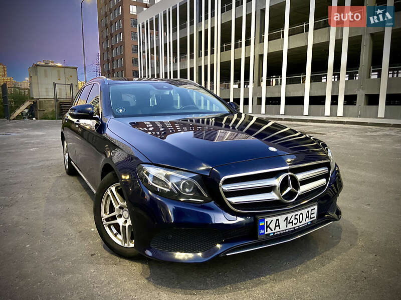 Универсал Mercedes-Benz E-Class 2016 в Киеве