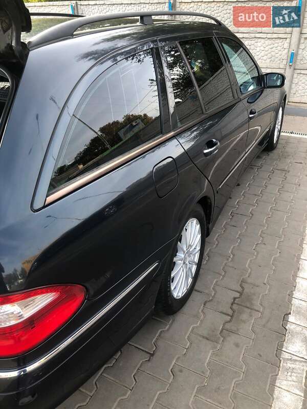 Универсал Mercedes-Benz E-Class 2004 в Кривом Роге