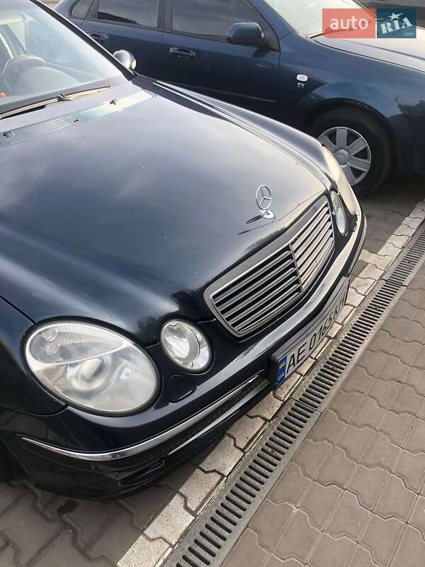 Универсал Mercedes-Benz E-Class 2004 в Кривом Роге