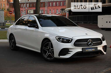 Mercedes-Benz E-Class 2021