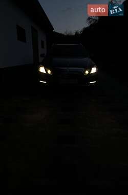 Универсал Mercedes-Benz E-Class 2012 в 