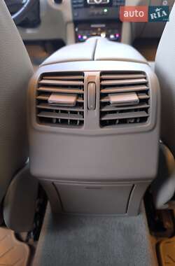 Универсал Mercedes-Benz E-Class 2012 в 