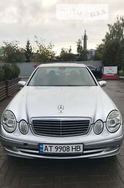 Седан Mercedes-Benz E-Class 2002 в Ивано-Франковске