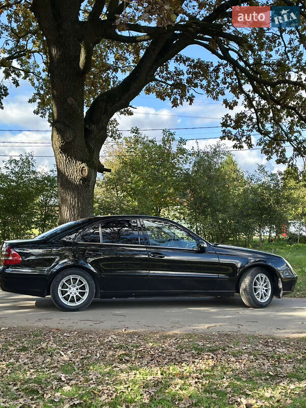 Седан Mercedes-Benz E-Class 2003 в Тернополі
