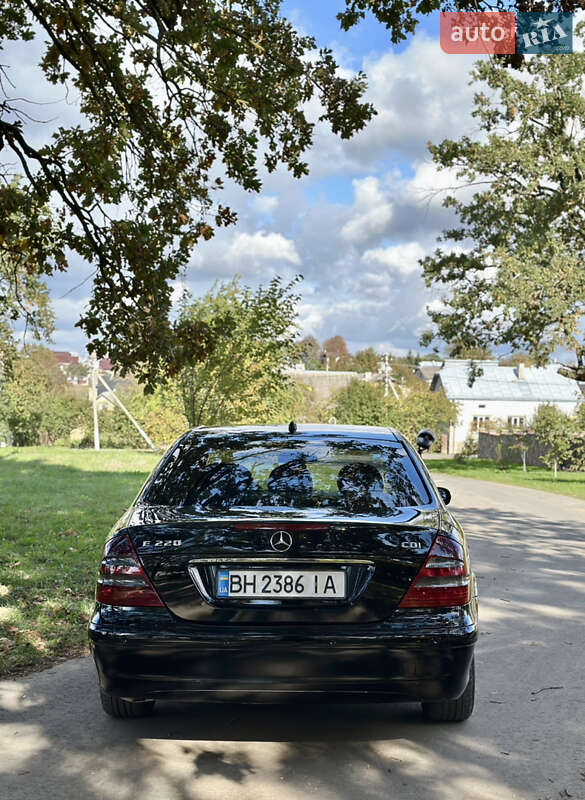 Седан Mercedes-Benz E-Class 2003 в Тернополі