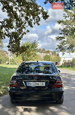 Седан Mercedes-Benz E-Class 2003 в 