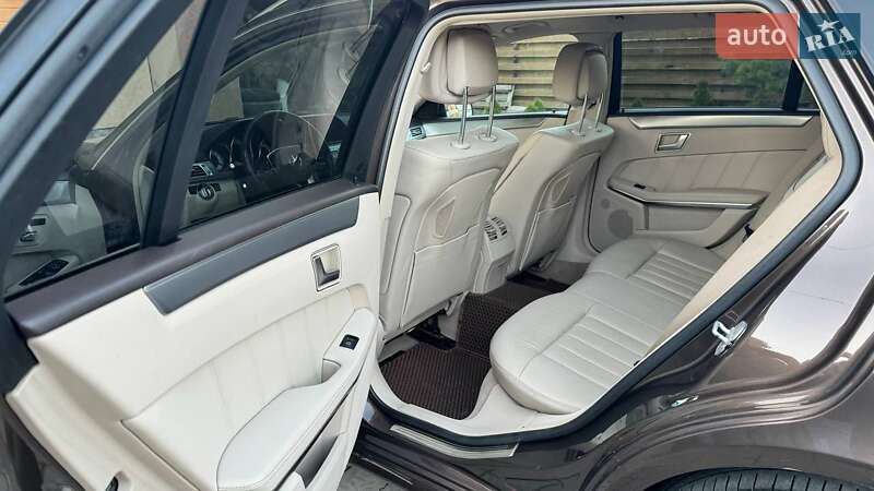 Универсал Mercedes-Benz E-Class 2014 в Звягеле