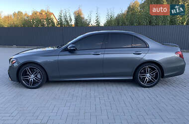 Седан Mercedes-Benz E-Class 2017 в 